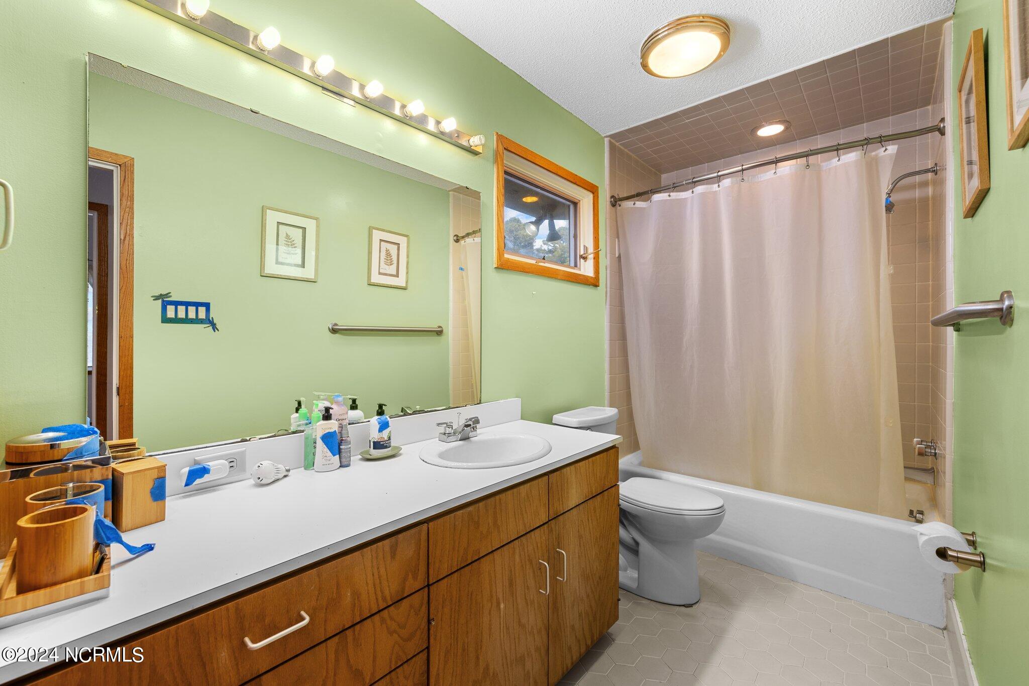 657 Collins Mill Road Castalia, NC 27816 - Photo 28 of 148 26-web-or-mls-5Z8A1960