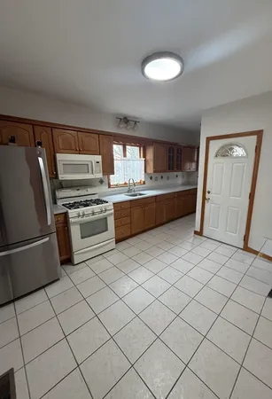 $2,650 | 44 Colberg Avenue, Unit 1, Boston, MA 02131