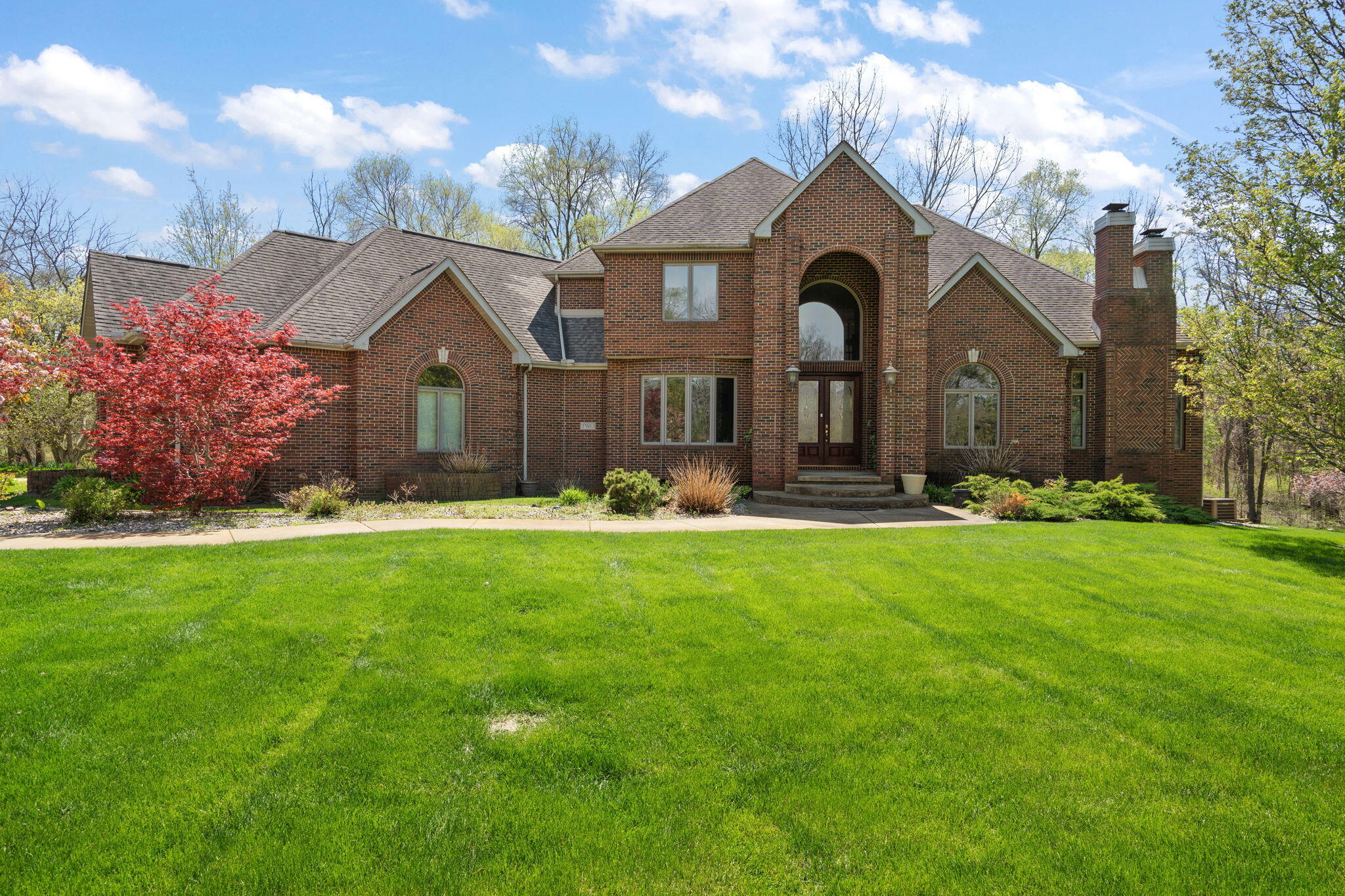 2 Timber Ridge Court Valparaiso, IN 46385 - Photo 1 of 61 2048x1365