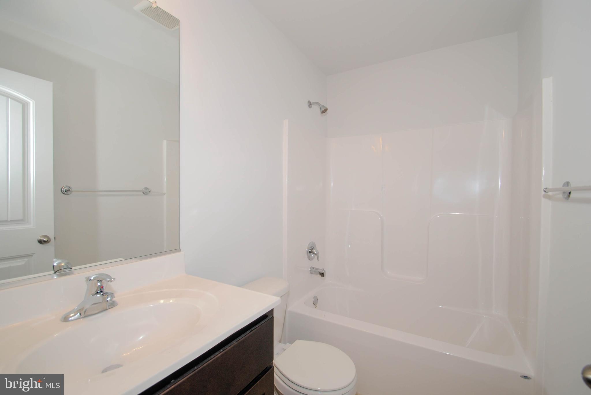 931 Winding Road Edgewater, MD 21037 - Photo 14 of 26 Gallery Image 14