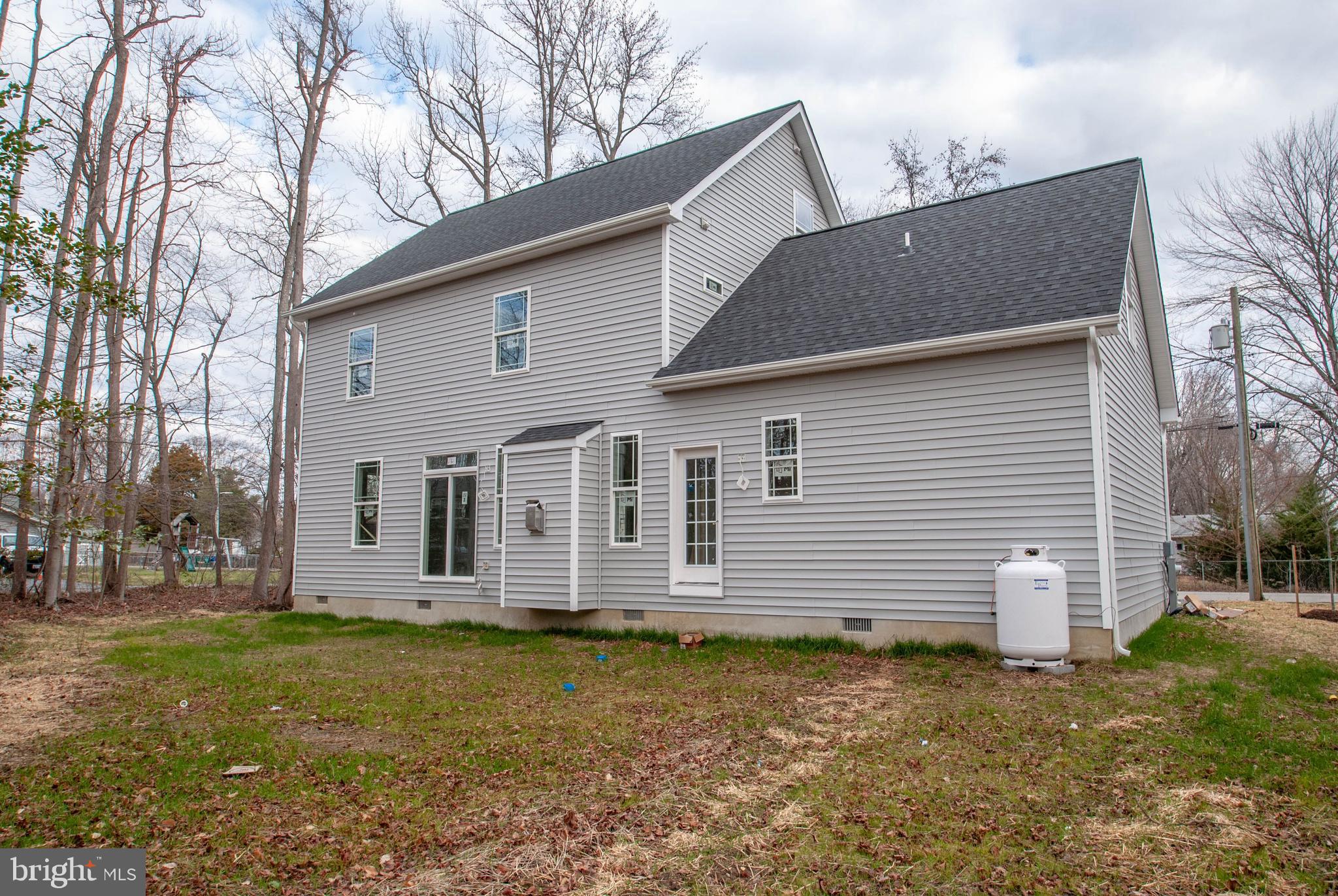 931 Winding Road Edgewater, MD 21037 - Photo 3 of 26 Rear of home