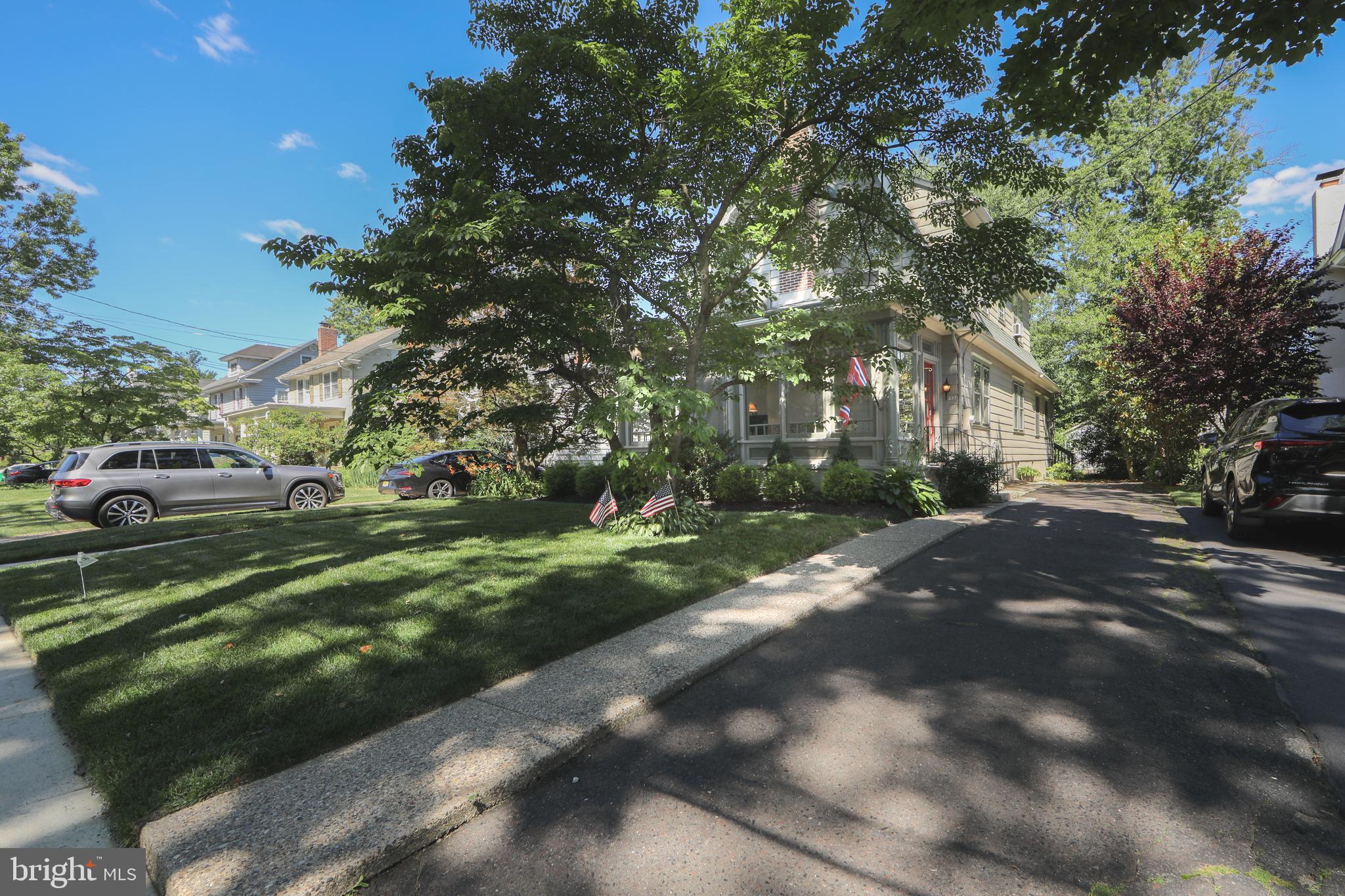 237 Rhoads Avenue Haddonfield, NJ 08033 - Photo 47 of 47 right side of the property