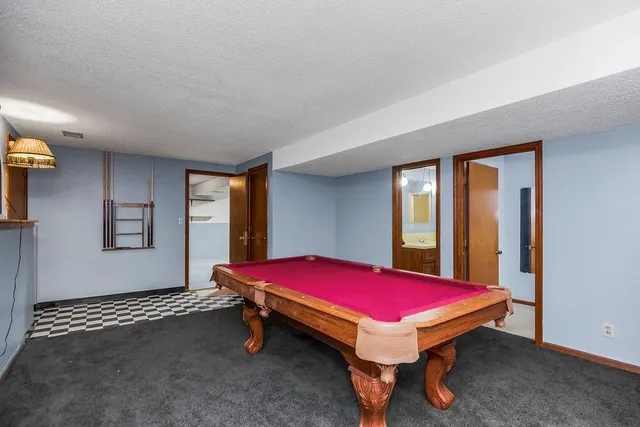 $235,000 | 5928 Sewell Avenue, Kansas City, KS 66104