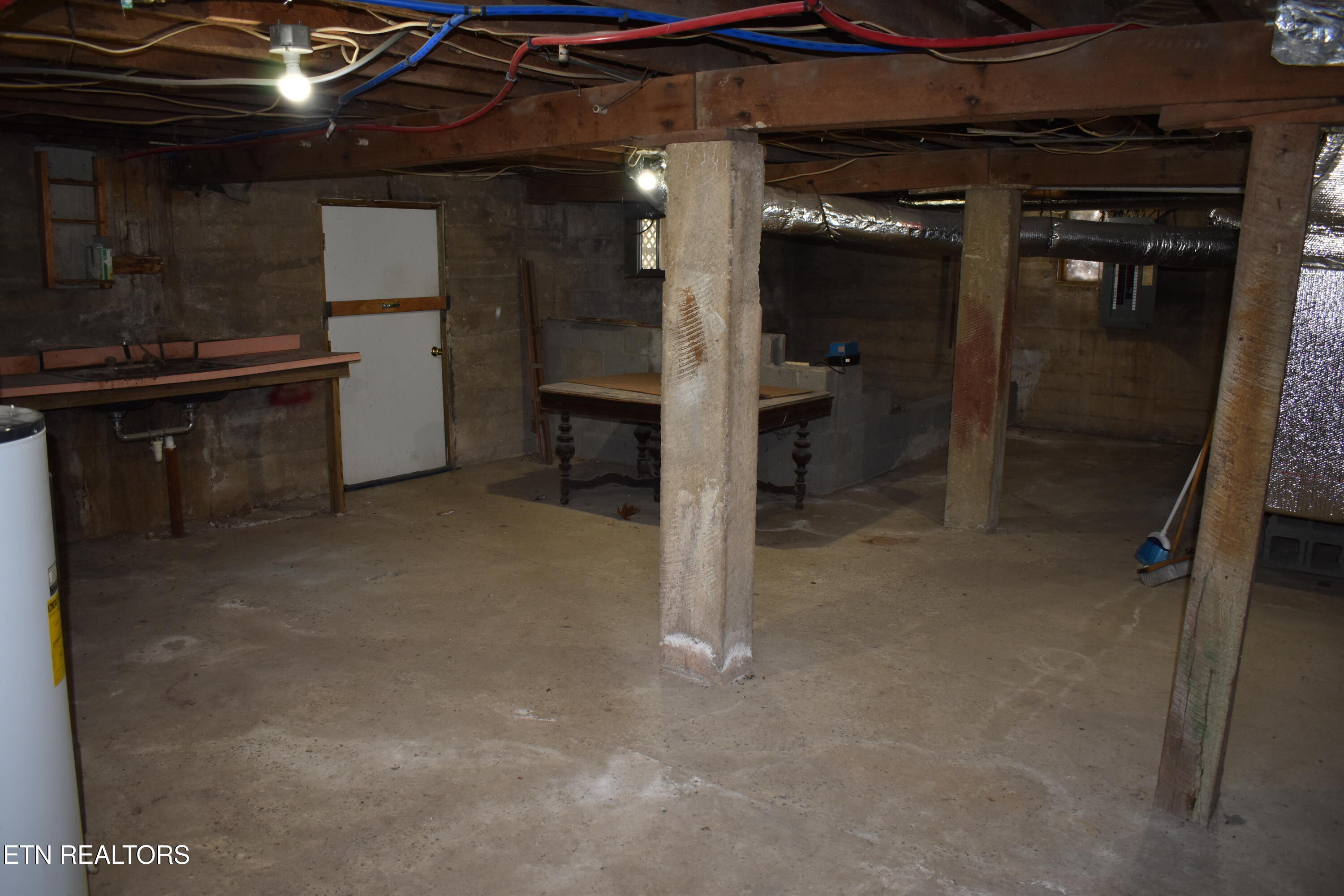 8749 Wilderness Road Ewing, VA 24248 - Photo 21 of 25 DSC_0153