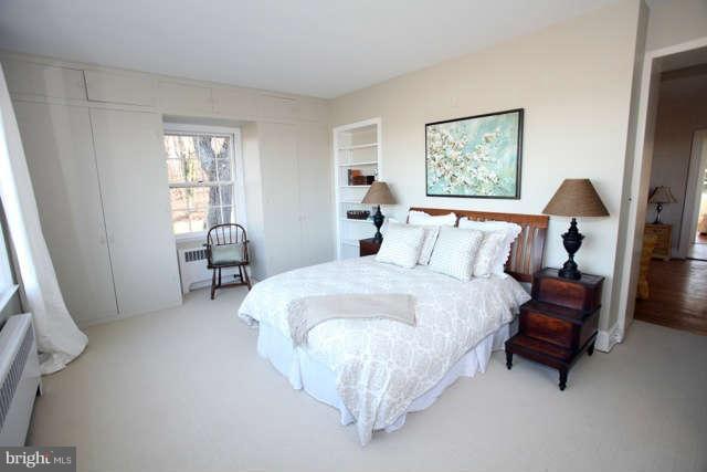 819 Hillside Road Lutherville-Timonium, MD 21093 - Photo 15 of 30 Master bedroom