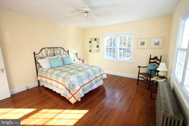 819 Hillside Road Lutherville-Timonium, MD 21093 - Photo 24 of 30 Cottage bedroom