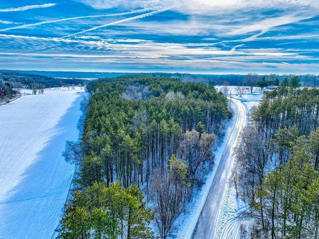 $250,000 | Tbd Coulee Trail, Roberts, WI 54023