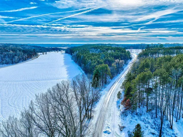 $250,000 | Tbd Coulee Trail, Roberts, WI 54023