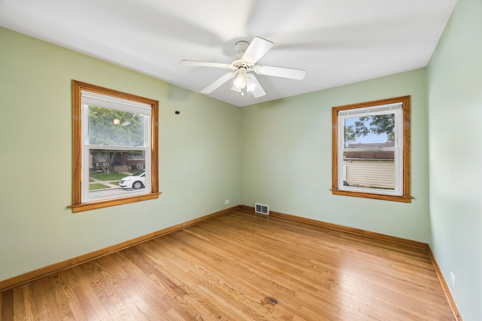9001 West 23rd Street Riverside, IL 60546 - Photo 12 of 24 Gallery Image 12