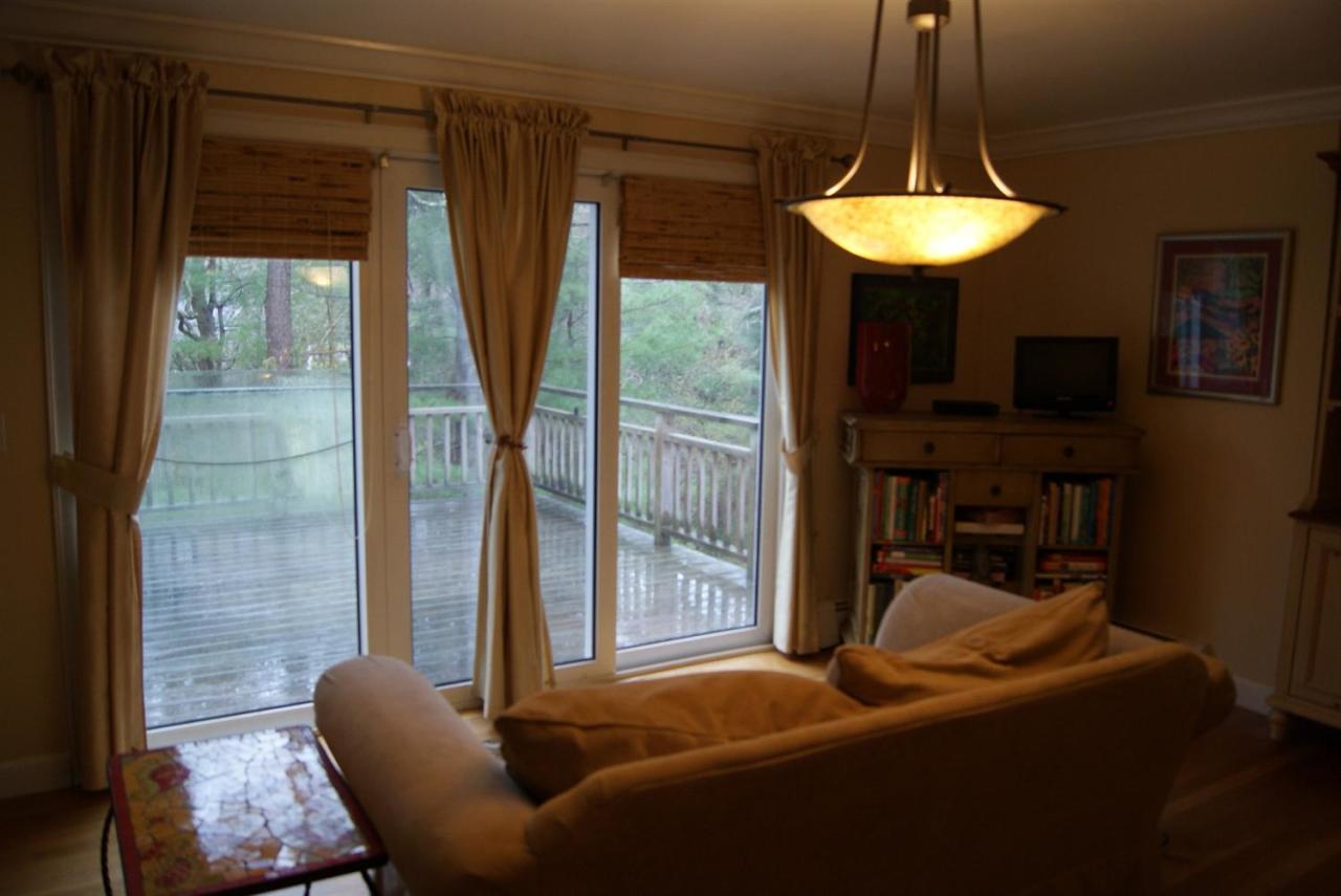 298 Cap'n Lijah's Road Centerville, MA 02632 - Photo 8 of 17 a room with furniture and a chandelier