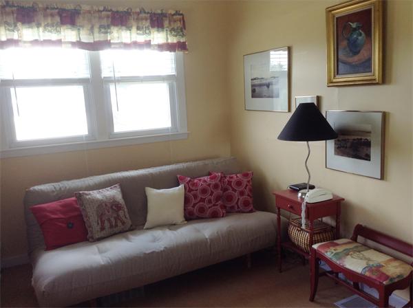 16 Warwick Road Gloucester, MA 01930 - Photo 10 of 12