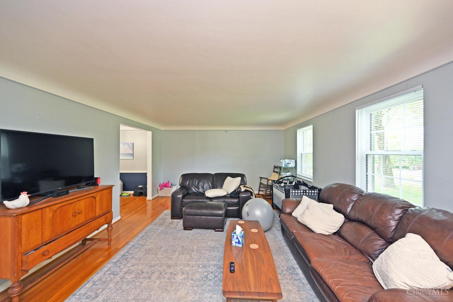 7777 Kugler Mill Road Cincinnati, OH 45243 - Photo 6 of 41