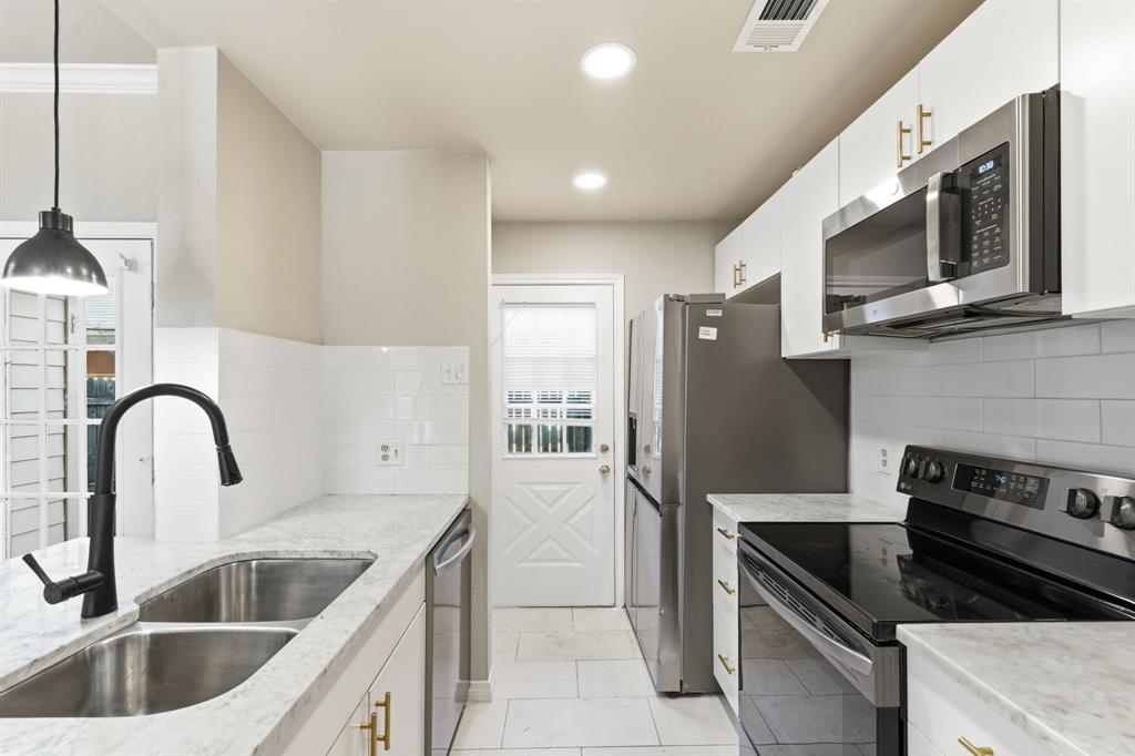 14333 Preston Road, Unit 1704 Dallas, TX 75254 - Photo 9 of 31 Gallery Image 9