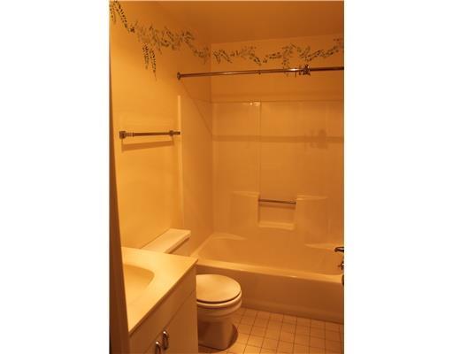 7 Linekin Road, Unit 7E Boothbay Harbor, ME 04538 - Photo 18 of 25 Master Bath/Spa.