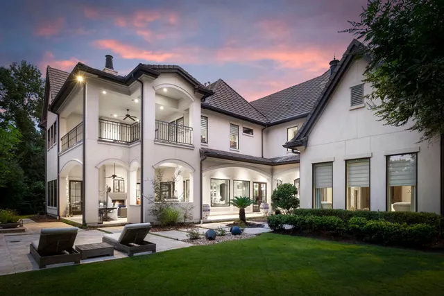 $4,250,000 | 87 Mediterra Way, The Woodlands, TX 77389