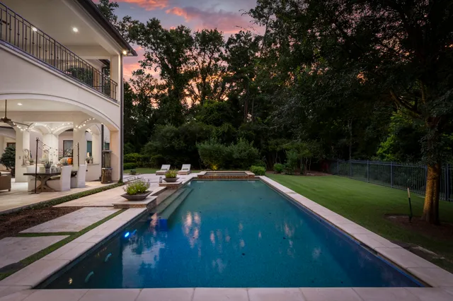 $4,250,000 | 87 Mediterra Way, The Woodlands, TX 77389