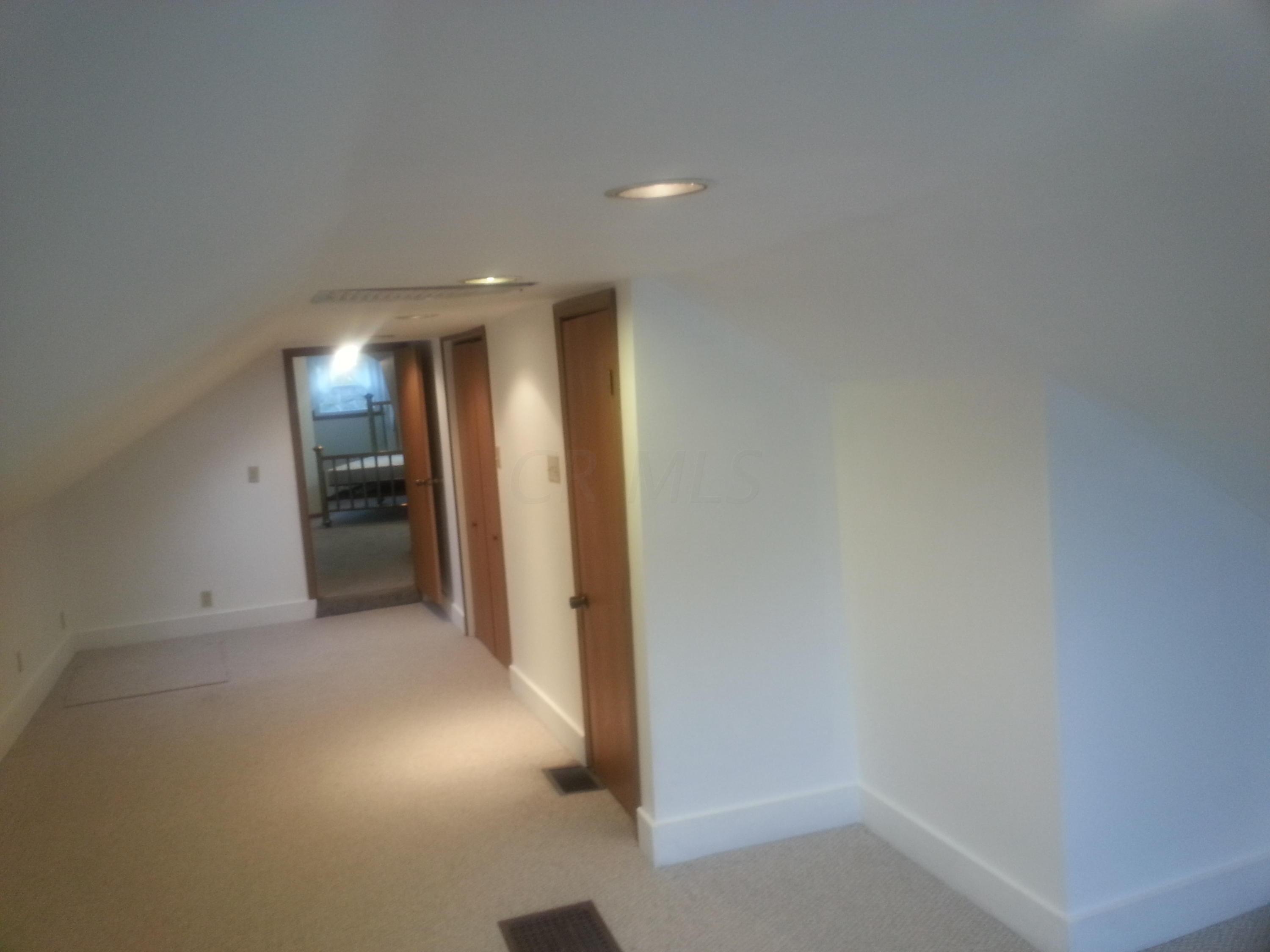 11607 Marne Road Newark, OH 43055 - Photo 26 of 48 Gallery Image 26