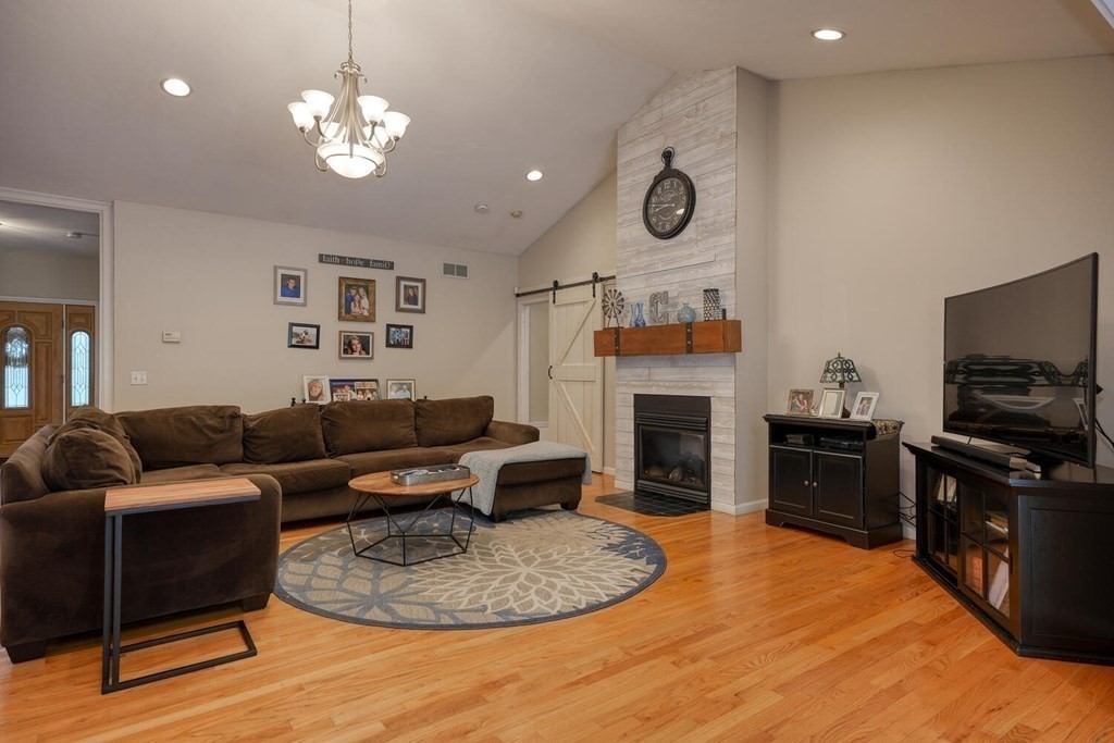 172 New Boston Road Sturbridge, MA 01566 - Photo 14 of 41 Gallery Image 14