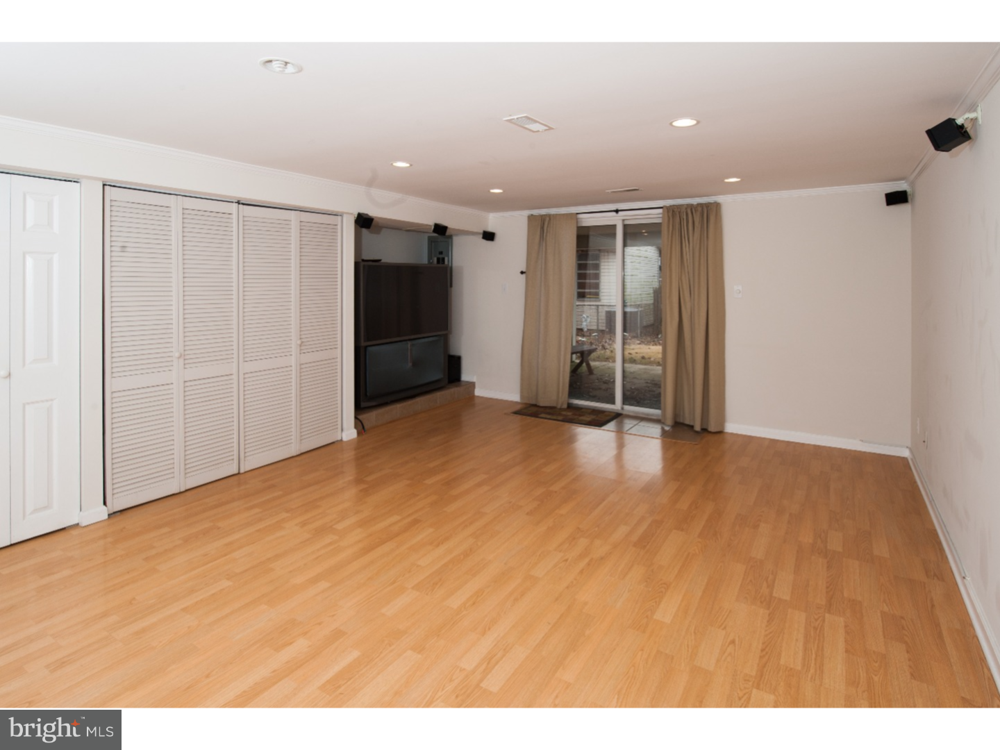 12212 Aster Road Philadelphia, PA 19154 - Photo 11 of 21
