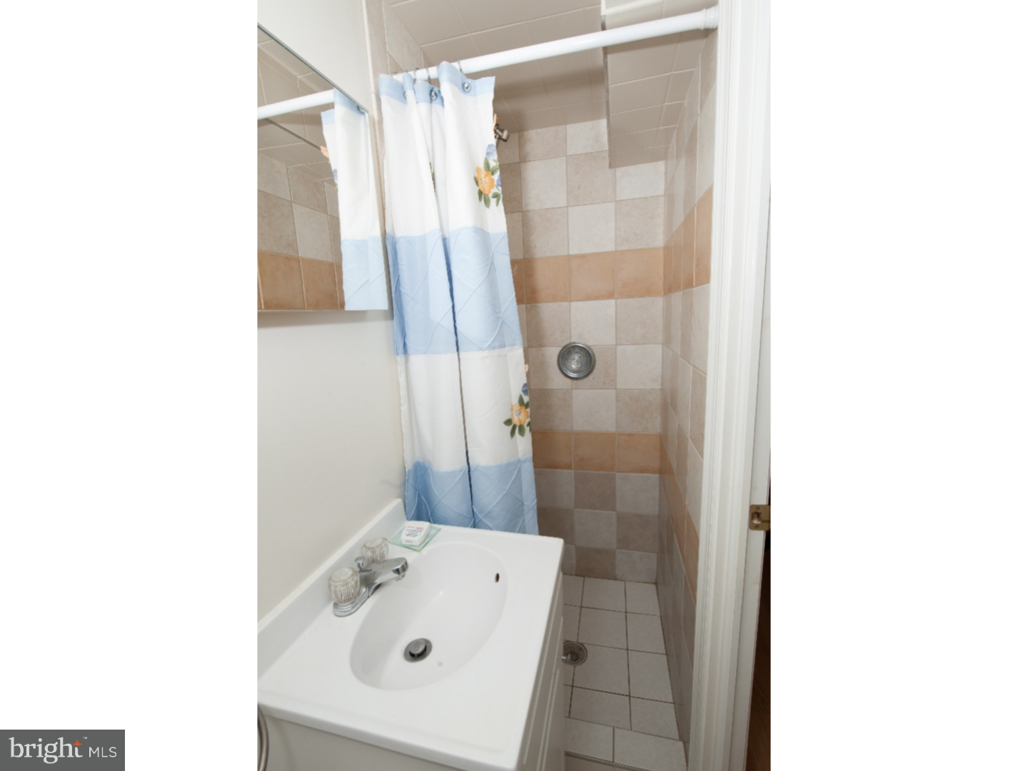 12212 Aster Road Philadelphia, PA 19154 - Photo 13 of 21