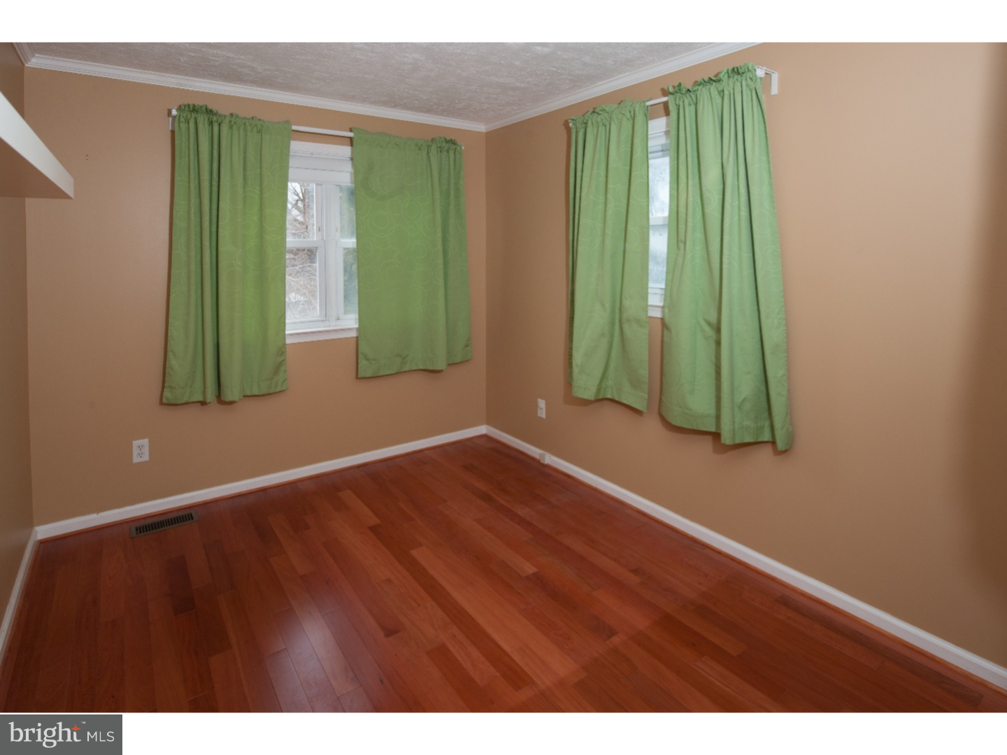 12212 Aster Road Philadelphia, PA 19154 - Photo 9 of 21