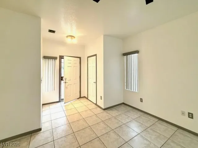 $1,850 | 2192 King Mesa Drive, Henderson, NV 89012