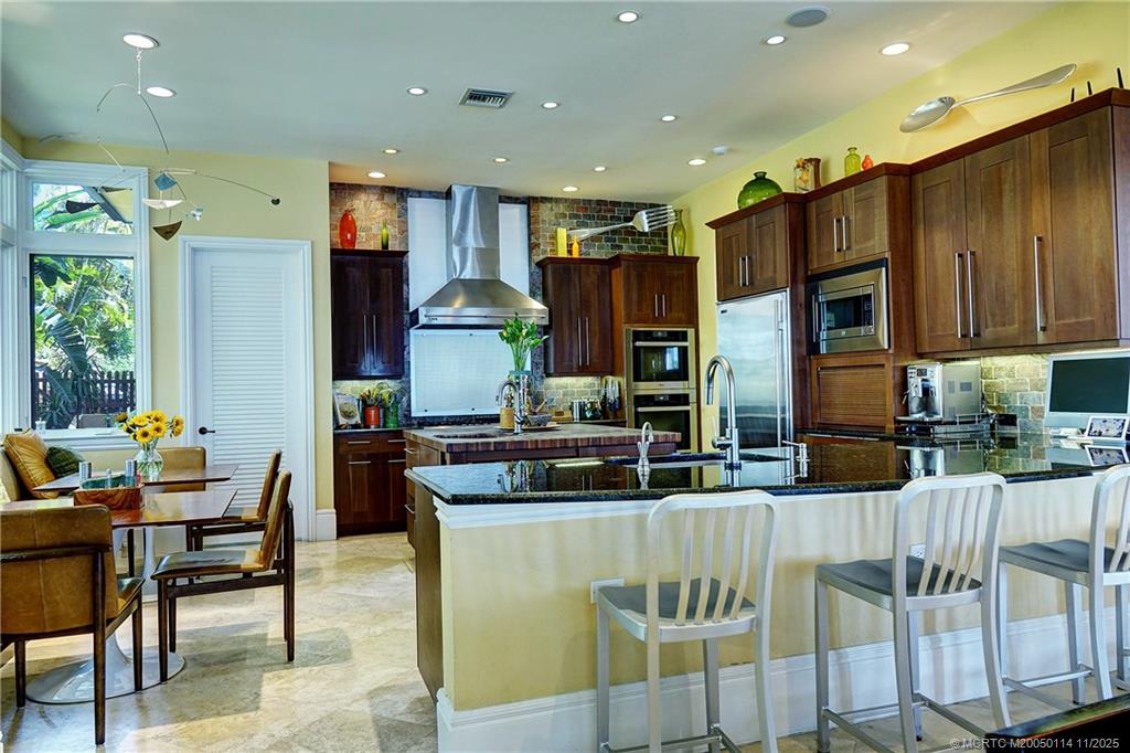 31 North River Road Stuart, FL 34996 - Photo 19 of 91