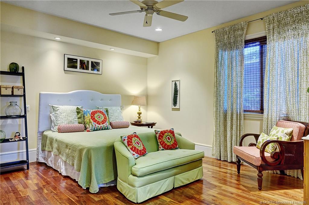 31 North River Road Stuart, FL 34996 - Photo 35 of 91 a living room with furniture and a window