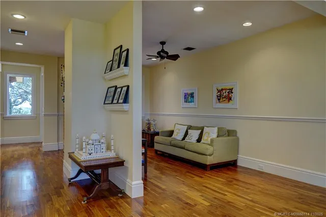 $5,999,998 | 31 North River Road, Stuart, FL 34996