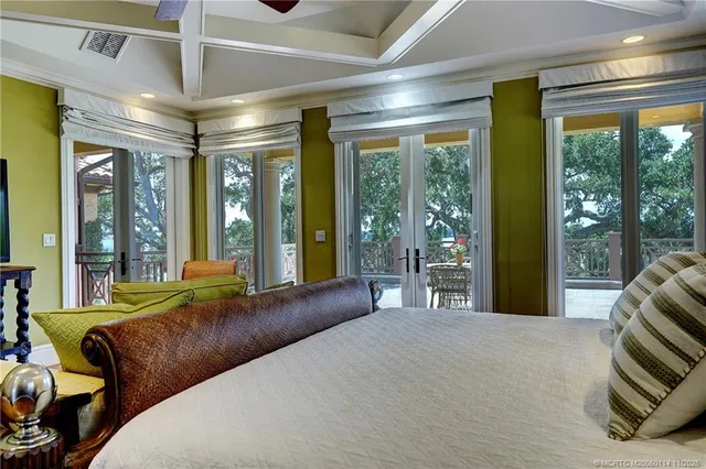 $5,999,998 | 31 North River Road, Stuart, FL 34996