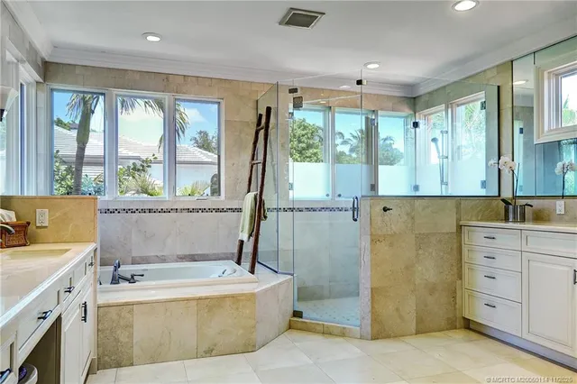 $5,999,998 | 31 North River Road, Stuart, FL 34996