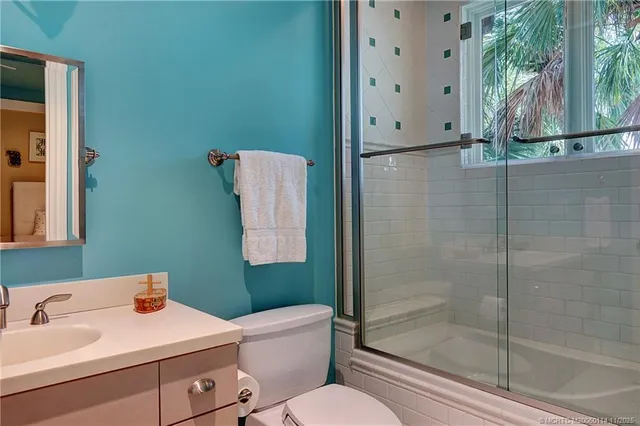 $5,999,998 | 31 North River Road, Stuart, FL 34996