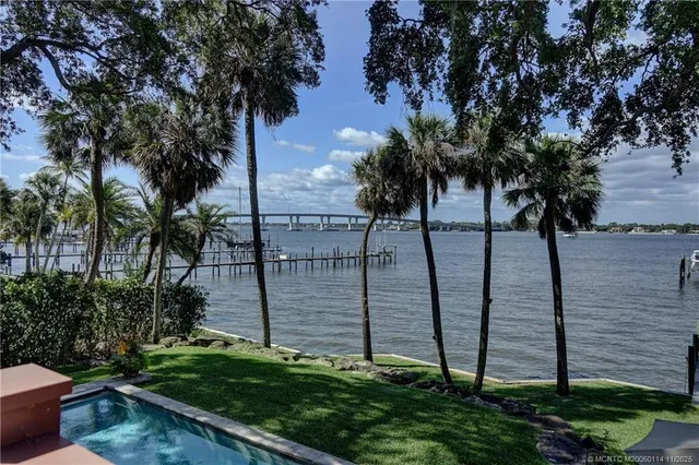 $5,999,998 | 31 North River Road, Stuart, FL 34996