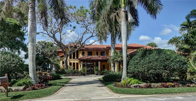 $5,999,998 | 31 North River Road, Stuart, FL 34996