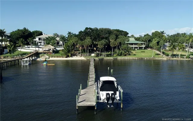 $5,999,998 | 31 North River Road, Stuart, FL 34996