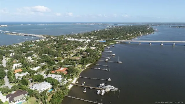 $5,999,998 | 31 North River Road, Stuart, FL 34996