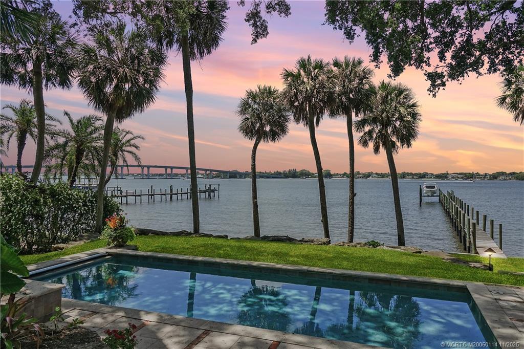 31 North River Road Stuart, FL 34996 - Photo 89 of 91 a view of a park with palm trees