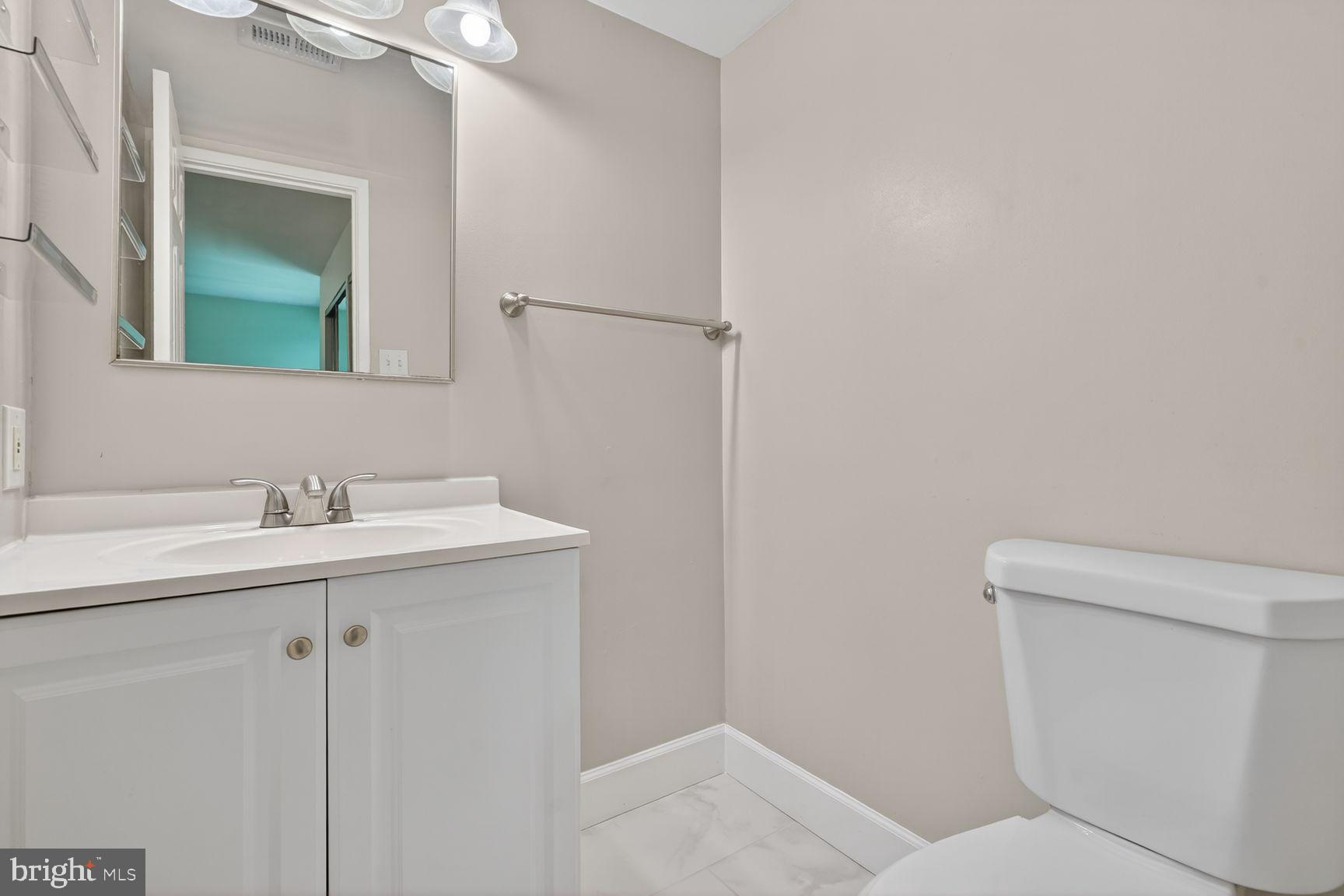2004 Coleridge Drive, Unit 20201 Silver Spring, MD 20902 - Photo 15 of 26 Half bath