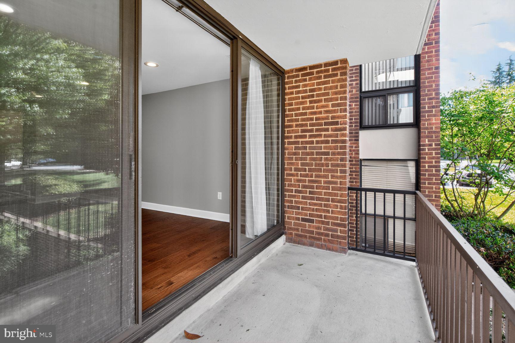 2004 Coleridge Drive, Unit 20201 Silver Spring, MD 20902 - Photo 18 of 26
