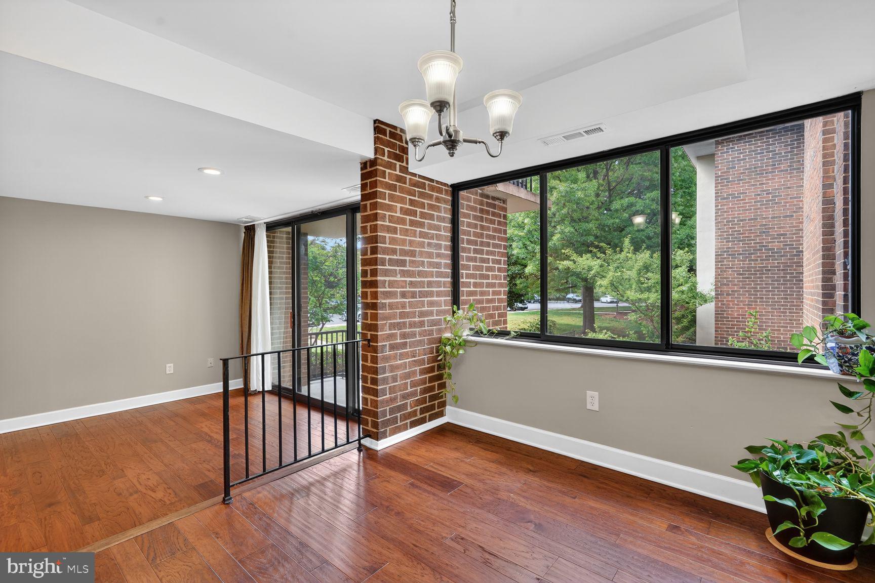 2004 Coleridge Drive, Unit 20201 Silver Spring, MD 20902 - Photo 5 of 26