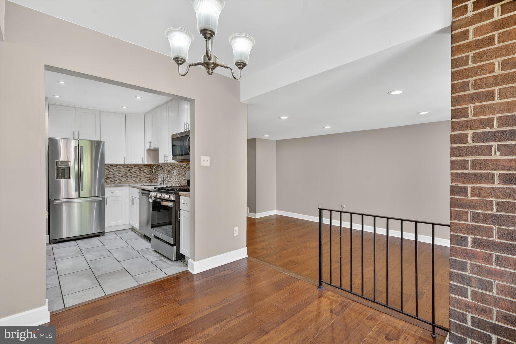 2004 Coleridge Drive, Unit 20201 Silver Spring, MD 20902 - Photo 6 of 26