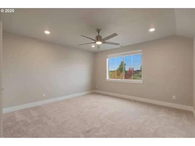 $949,500 | 5962 Southeast 79th Avenue, Hillsboro, OR 97123