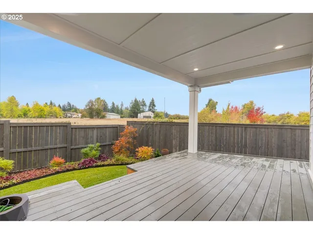 $949,500 | 5962 Southeast 79th Avenue, Hillsboro, OR 97123