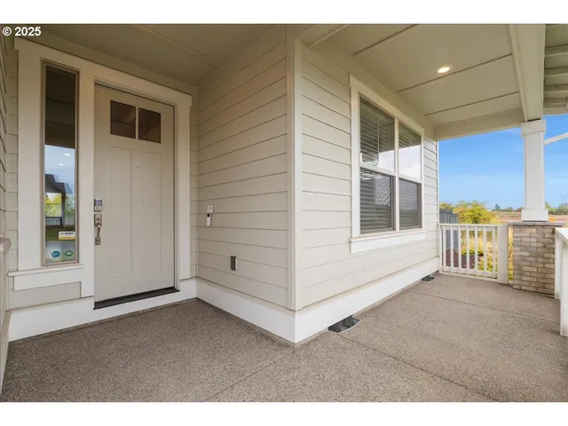 $949,500 | 5962 Southeast 79th Avenue, Hillsboro, OR 97123