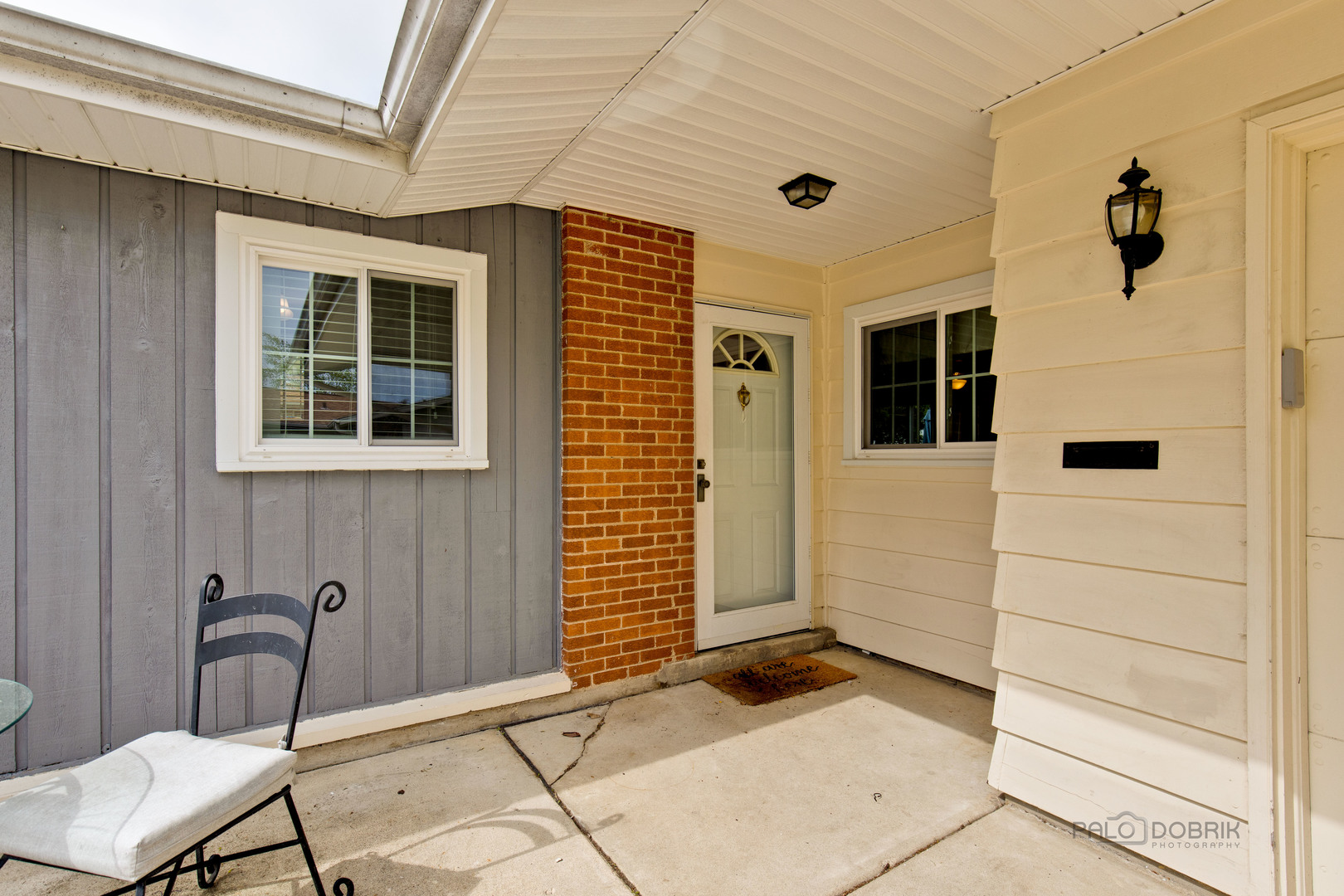 1730 Ida Road Hoffman Estates, IL 60169 - Photo 3 of 24