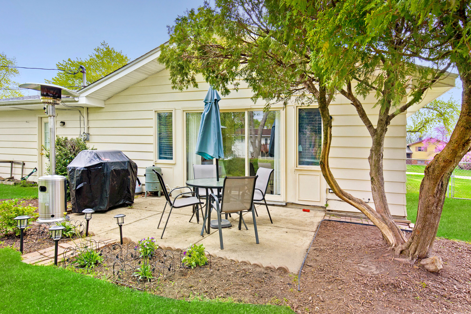 1730 Ida Road Hoffman Estates, IL 60169 - Photo 21 of 24