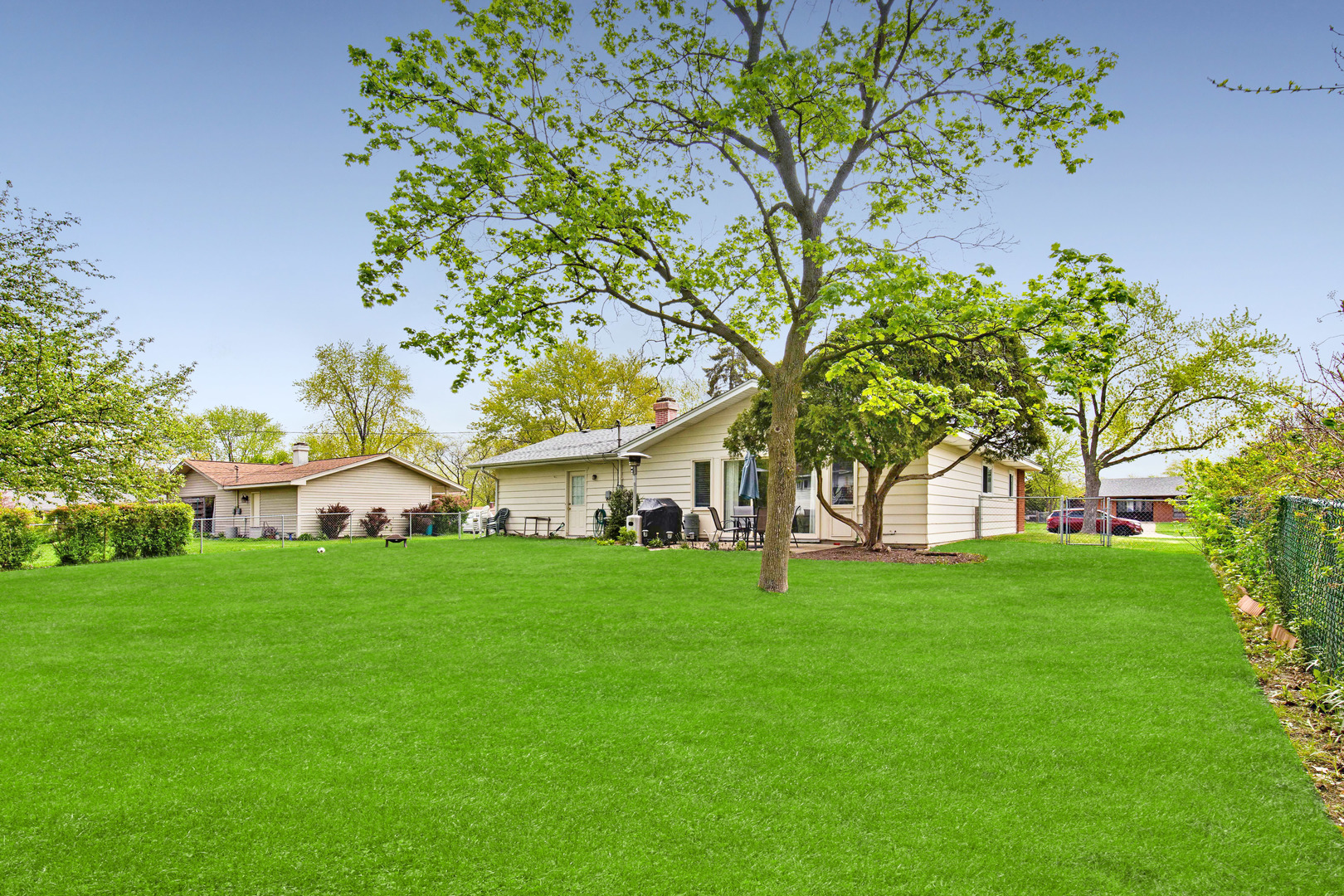 1730 Ida Road Hoffman Estates, IL 60169 - Photo 23 of 24