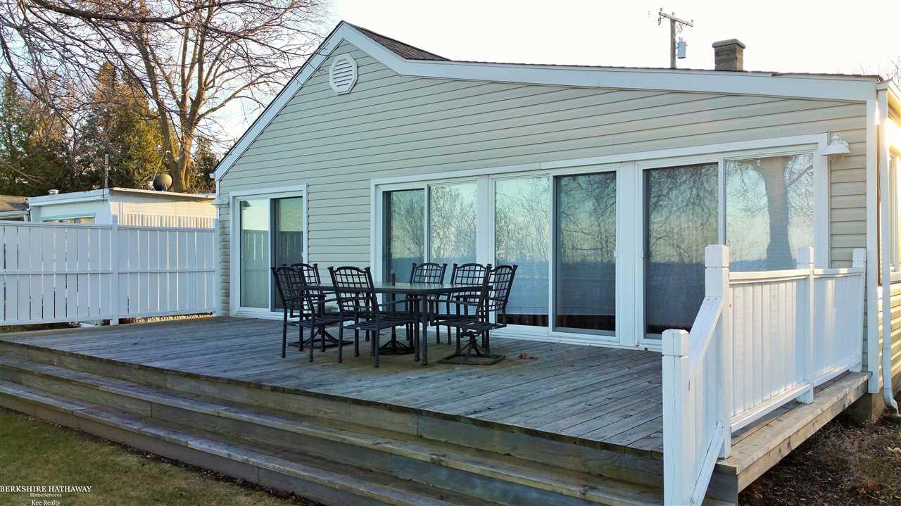 2245 Lakeshore Road Applegate, MI 48401 - Photo 34 of 40