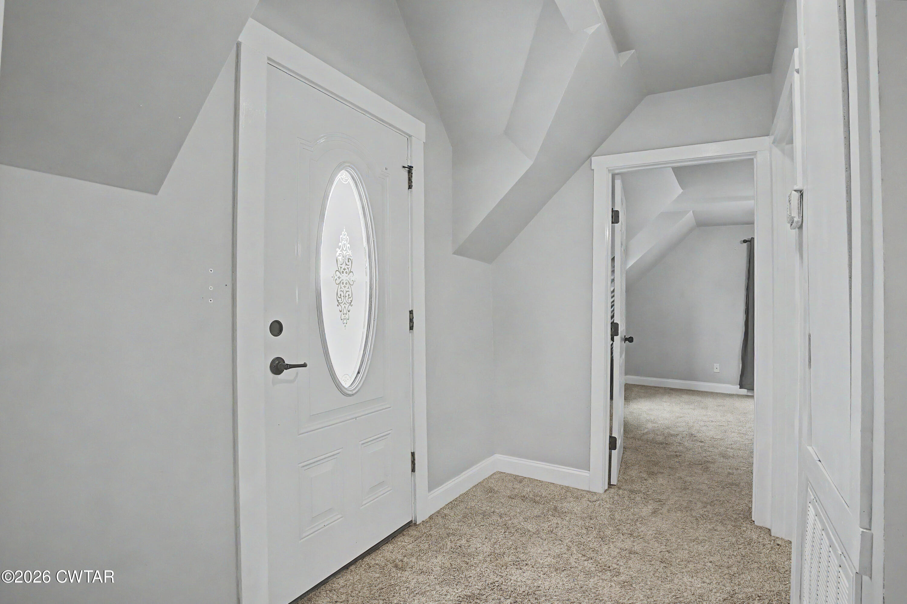 286 Baseline Road Kenton, TN 38233 - Photo 36 of 43 Upstairs Landing 2