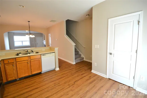 $1,600 | 12633 Persimmon Tree Drive, Charlotte, NC 28273